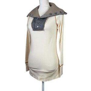 Free People Cream Long Sleeve Tunic with Taupe Collar and Gray Placket